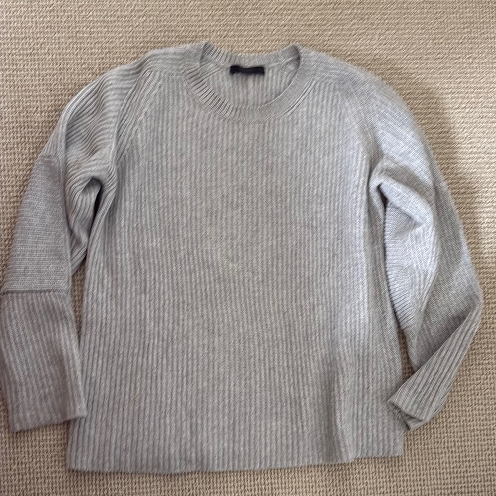 The Row Woman’s cashmere/silk Gray Sweater